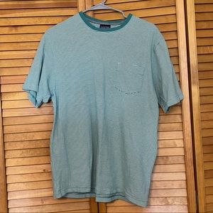 Men’s Patagonia t-shirt.
